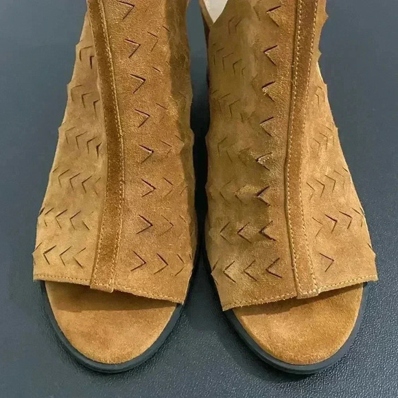 Via Spiga Wedge Heel Sandals New NWOT Brown Cognac Leather Suede - Picture 7 of 13